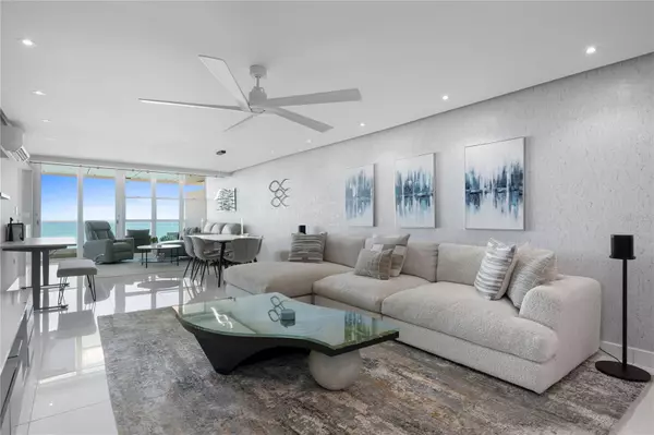 Carolina, PR 00979,5575 AVENIDA ISLA VERDE #903