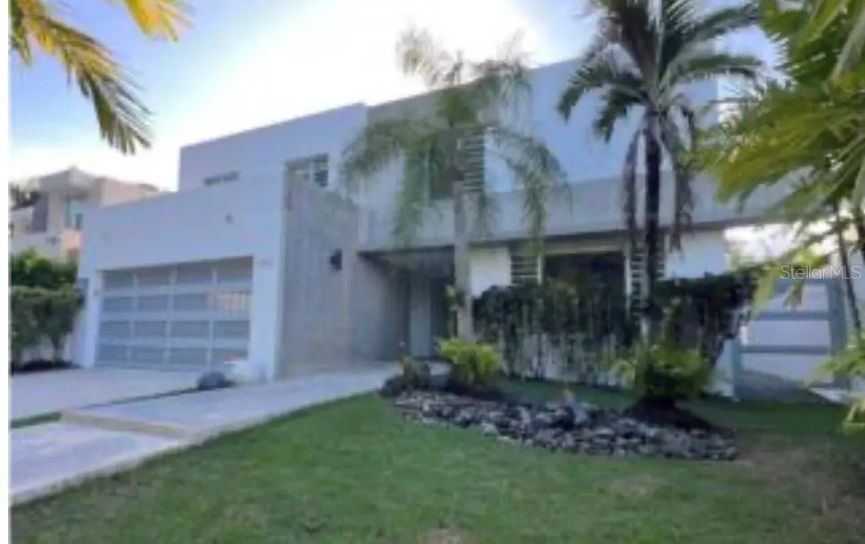 Guaynabo, PR 00969,352 SANTA CATALINA