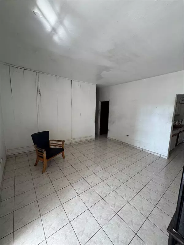 San Juan, PR 00921,1685 C/ SANTA INÉS