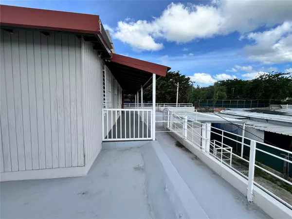 Ponce, PR 00730,Calle 9 EXTENSION LA RAMBLA #606