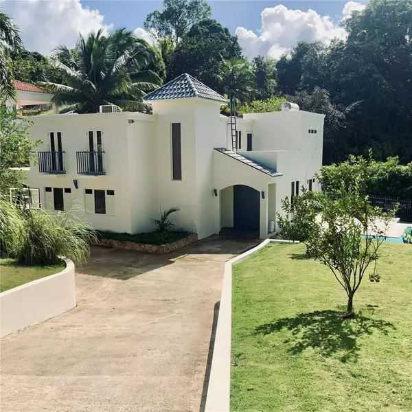 A 31-A. SUNSET HILLS, Guaynabo, PR 00971