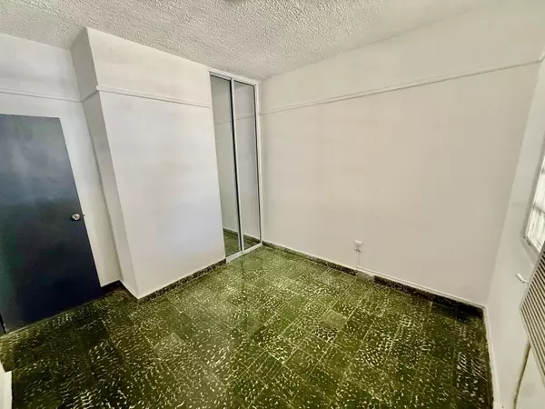 Ponce, PR 00717,Calle 1 URB VILLA GRILLASCA M10A