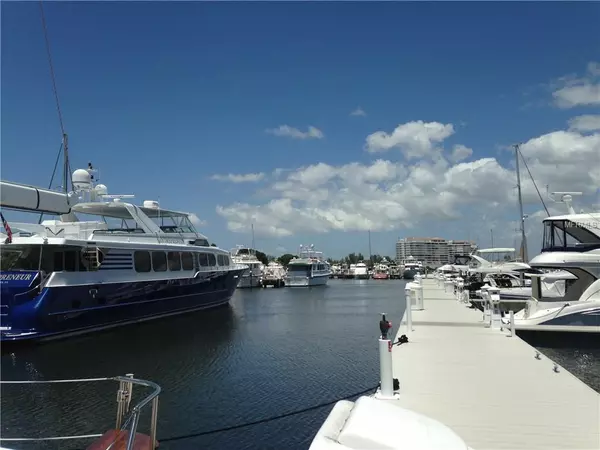 2600 HARBOURSIDE DR #I-10, Longboat Key, FL 34228