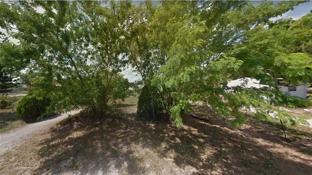 Clewiston, FL 33440,895 HOLLY DR