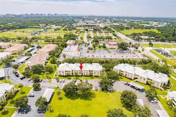 Sarasota, FL 34237,1155 VILLAGIO CIR #202