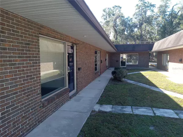 1219 NW 16TH AVE, Gainesville, FL 32601