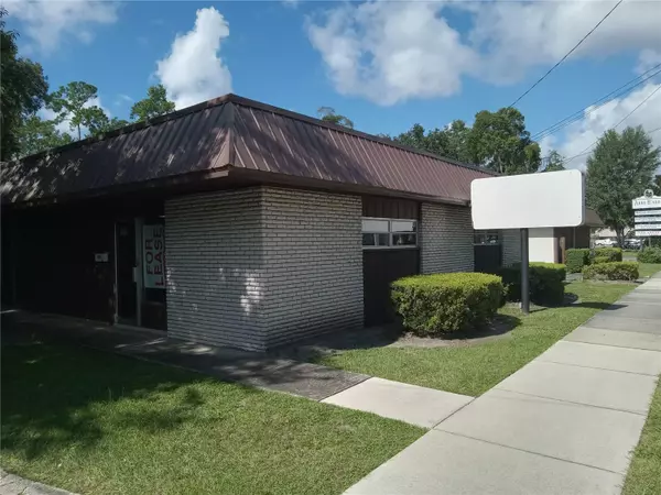 1213 NW 16TH AVE, Gainesville, FL 32601