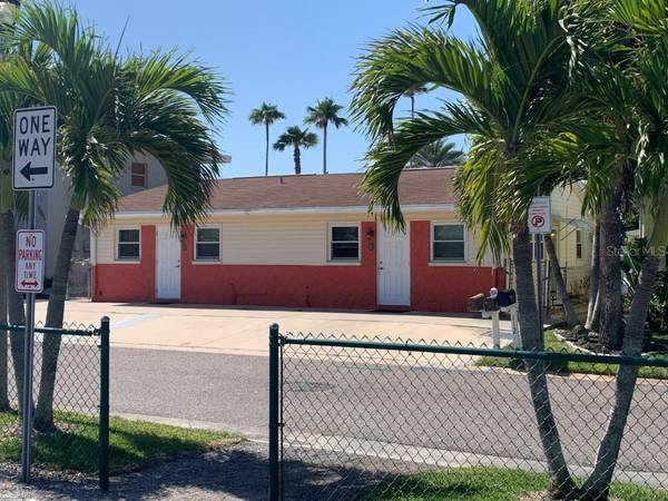 104 177TH TER W, Redington Shores, FL 33708