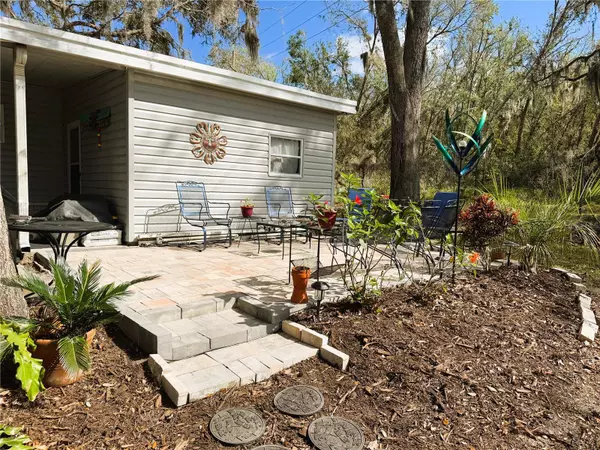 Leesburg, FL 34748,106 ROYAL PALM DR