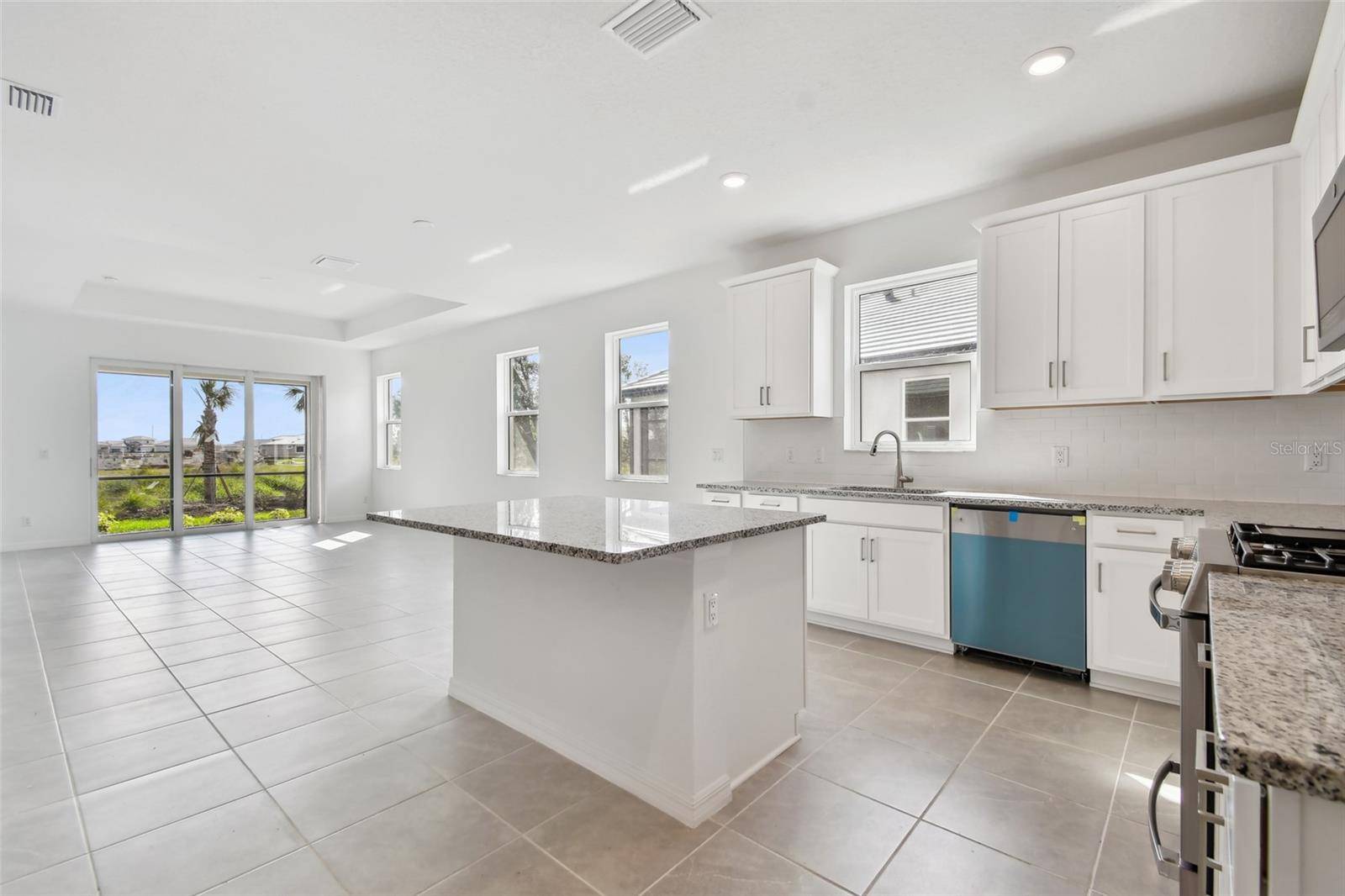 Lakewood Ranch, FL 34211,18032 CHERISHED LOOP
