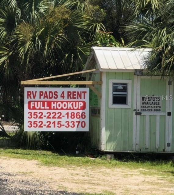 Steinhatchee, FL 32359,914 S RIVERSIDE DR