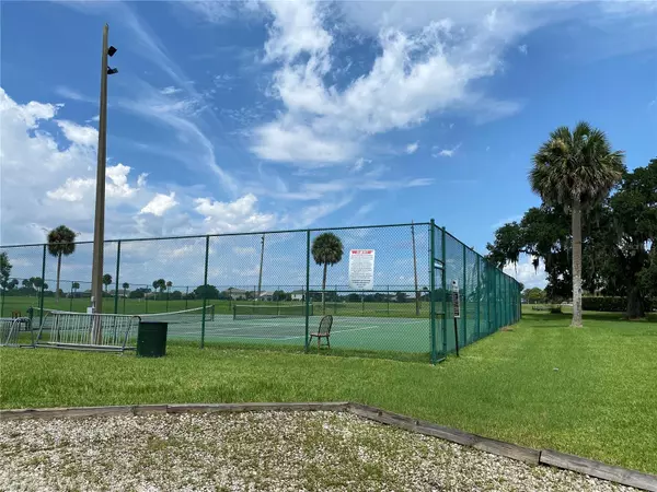 Kissimmee, FL 34746,1953 THE OAKS BLVD