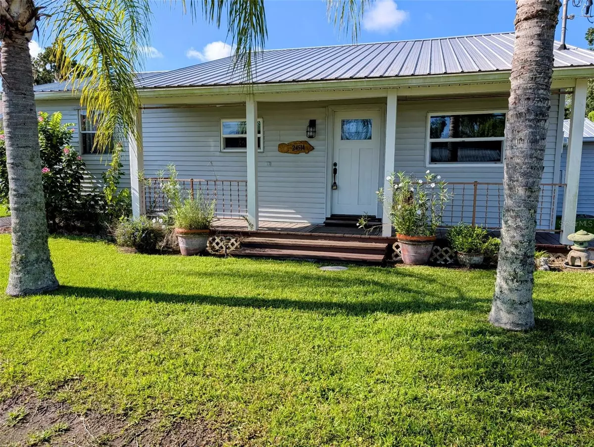 Astor, FL 32102,24514 SNAIL RD