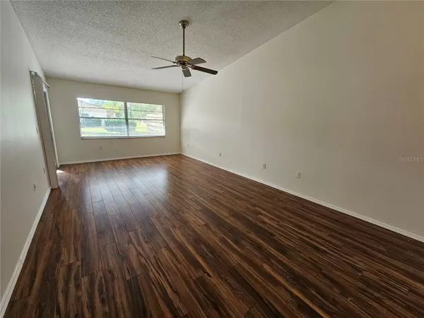 Sarasota, FL 34231,5629 WESTWIND LN