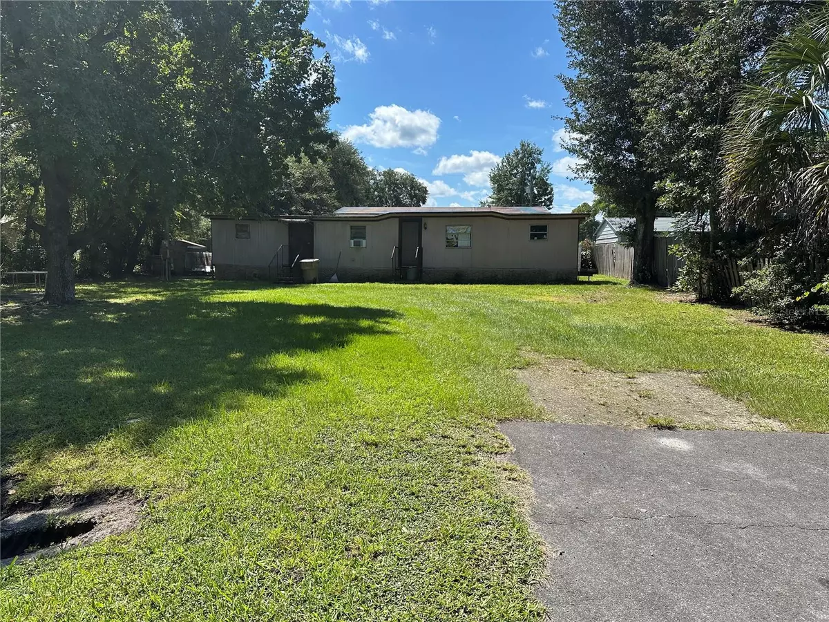 Astor, FL 32102,24048 ERMINE RD