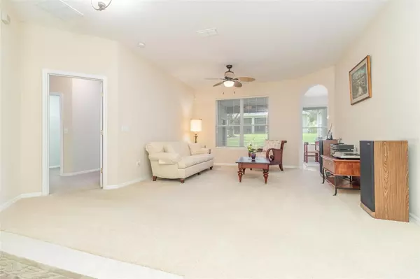 Apopka, FL 32712,533 AZALEA BLOOM DR