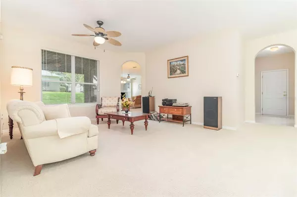 Apopka, FL 32712,533 AZALEA BLOOM DR