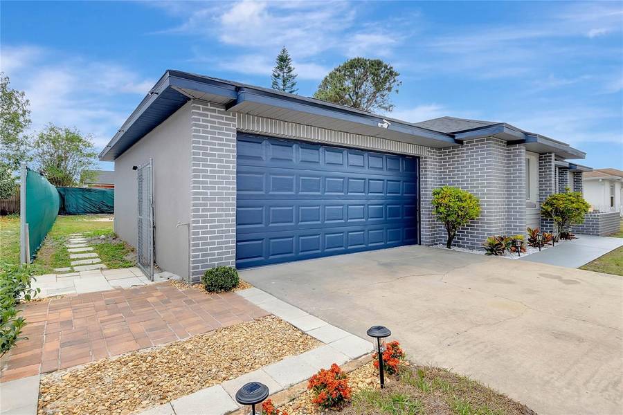 523 FLORAL DR, Kissimmee, FL 34743