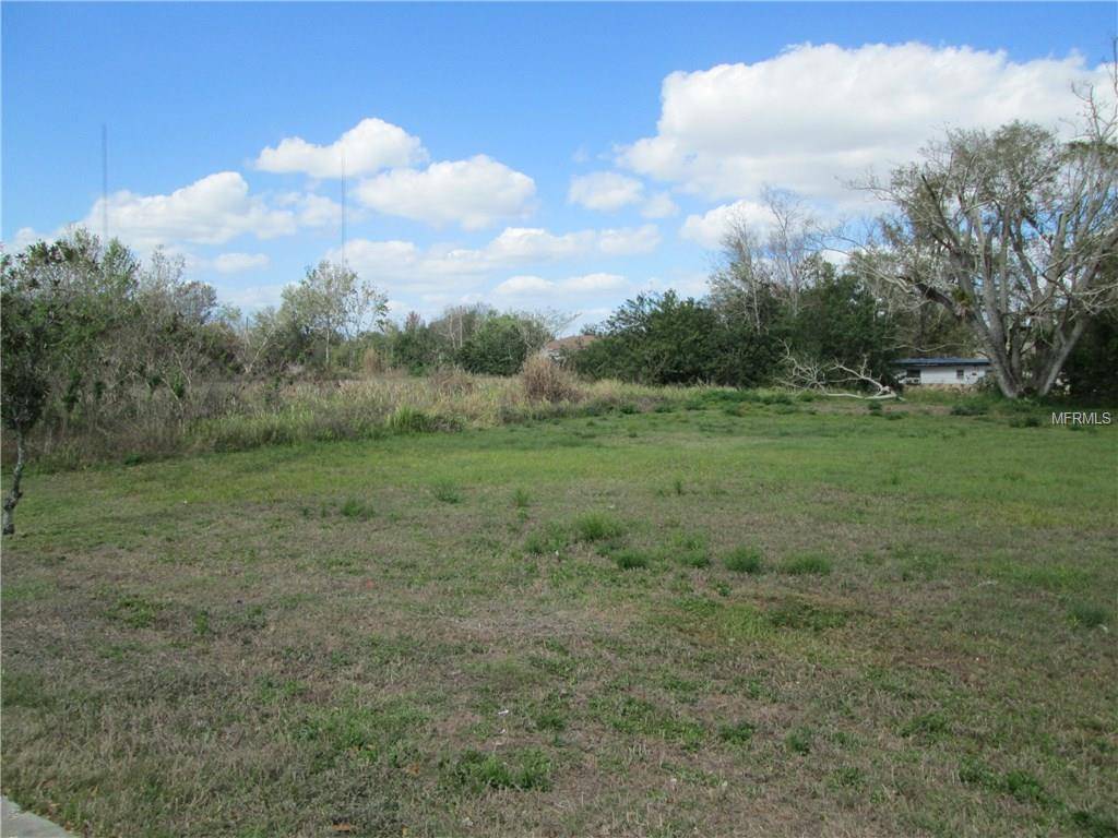 303 E LANCASTER, Orlando, FL 32809