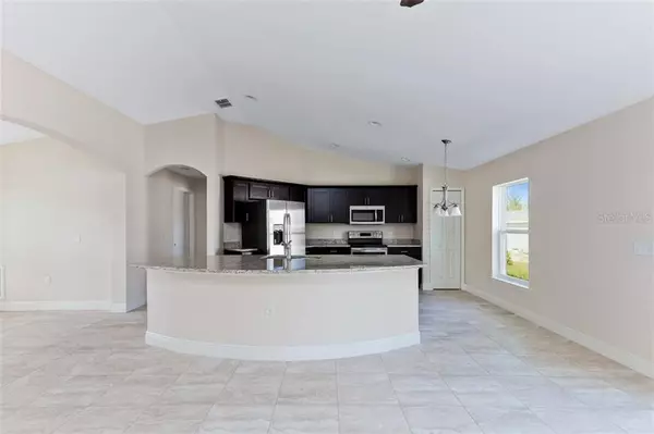 Poinciana, FL 34759,1409 KISSIMMEE CT