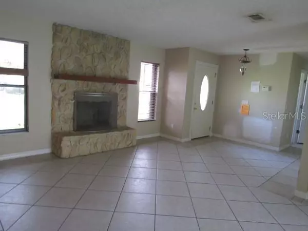 Kissimmee, FL 34744,1315 OAKWOOD CT