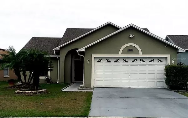 2424 SHELBY CIR, Kissimmee, FL 34743