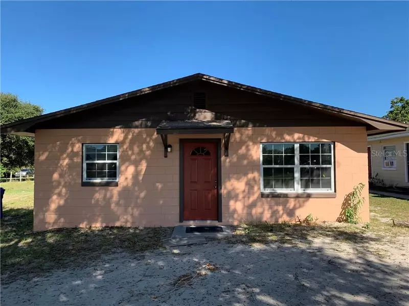 220 FLORIDA AVE, Dundee, FL 33838