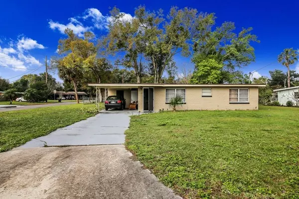 2701 WOODLAWN DR, Winter Haven, FL 33881
