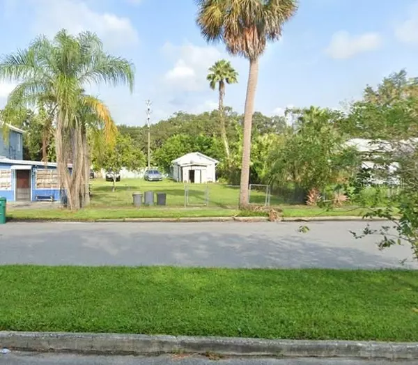1568 TALLAHASSEE BLVD, Intercession City, FL 33848