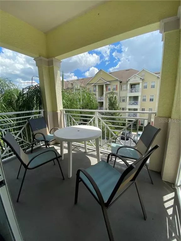 Kissimmee, FL 34746,5254 CANE ISLAND LOOP #303