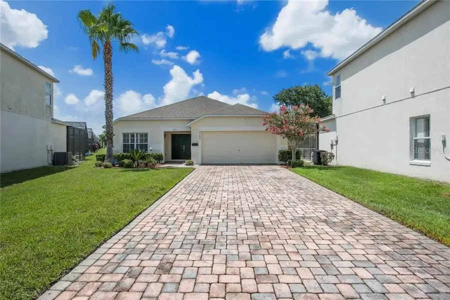 4762 CUMBRIAN LAKES DR, Kissimmee, FL 34746