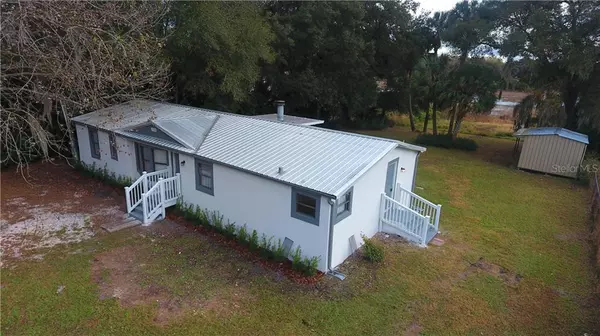 15784 SE 258TH AVENUE RD, Umatilla, FL 32784