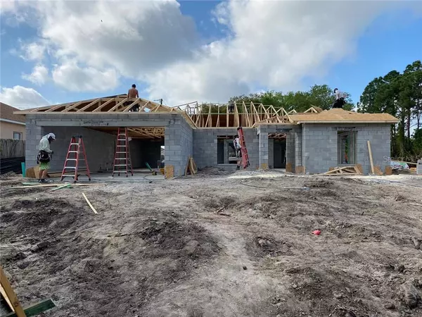 300 CURRY ST NE, Palm Bay, FL 32907