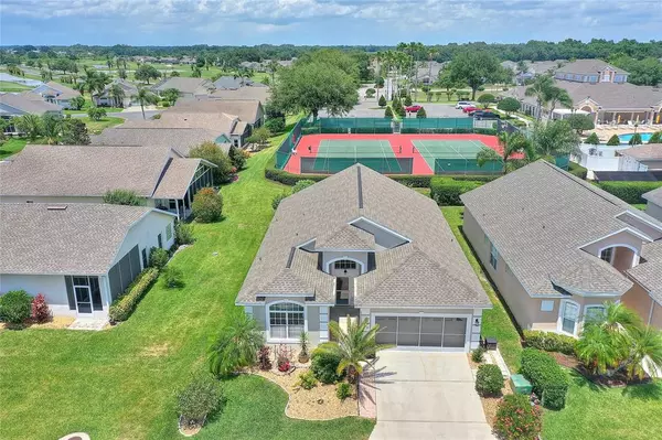 302 ASHTON DR, Davenport, FL 33837