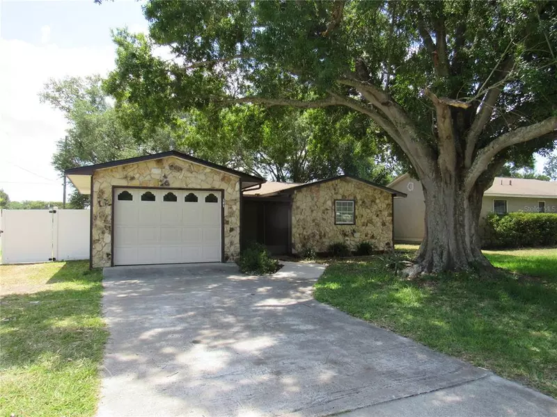 101 MONTANA AVE, Saint Cloud, FL 34769