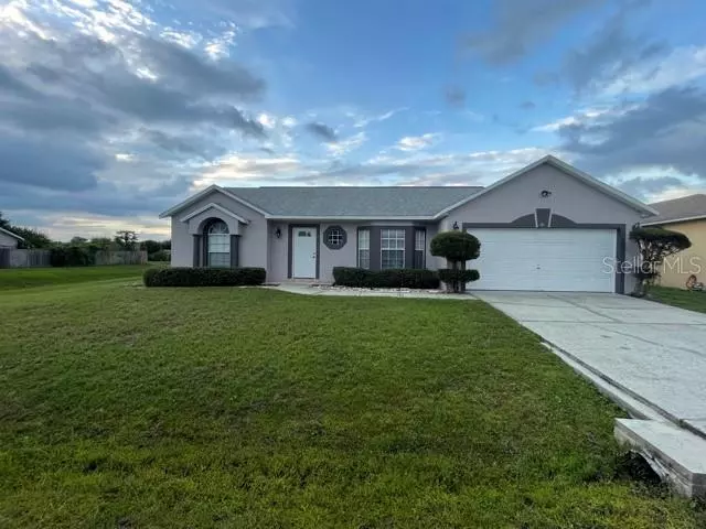 821 JARNAC DR, Kissimmee, FL 34759