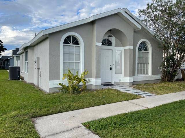 2437 HARBOR TOWN DR, Kissimmee, FL 34744