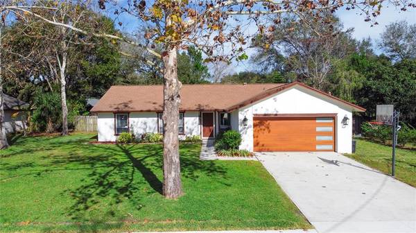 425 E ORANGE ST, Altamonte Springs, FL 32701