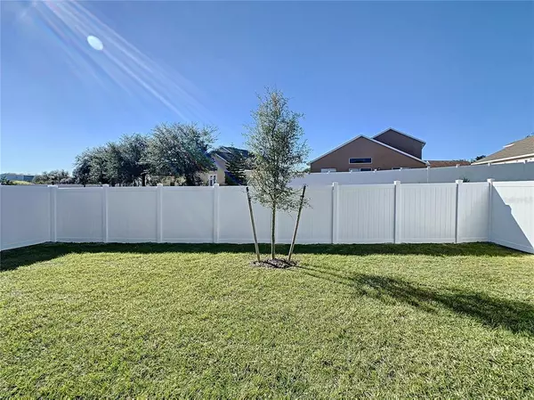 Haines City, FL 33844,1229 FOREST GATE CIR