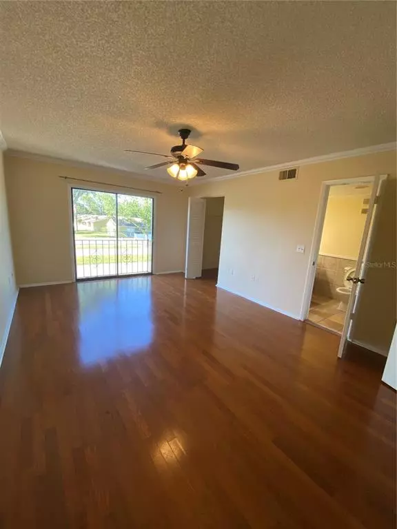 Orlando, FL 32822,6033 VILLAGE CIR #6033