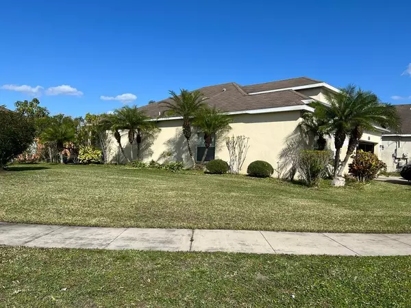 Kissimmee, FL 34741,708 HACIENDA CIR