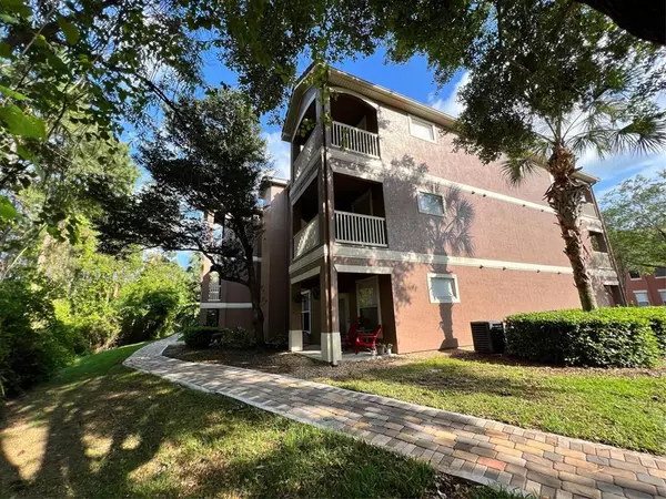 Orlando, FL 32821,8836 VILLA VIEW CIR #204