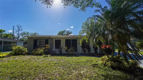 2078 BELAFONTE LN, Orlando, FL 32811