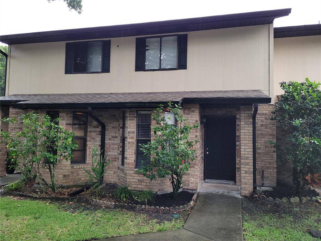 1804 FOXHALL CIR #1804, Kissimmee, FL 34741