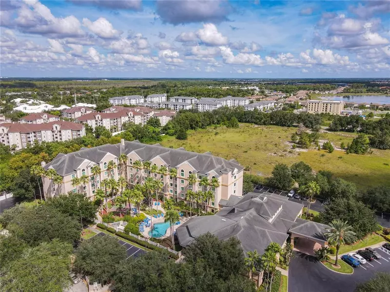 8303 PALM Pkwy #401, Orlando, FL 32836