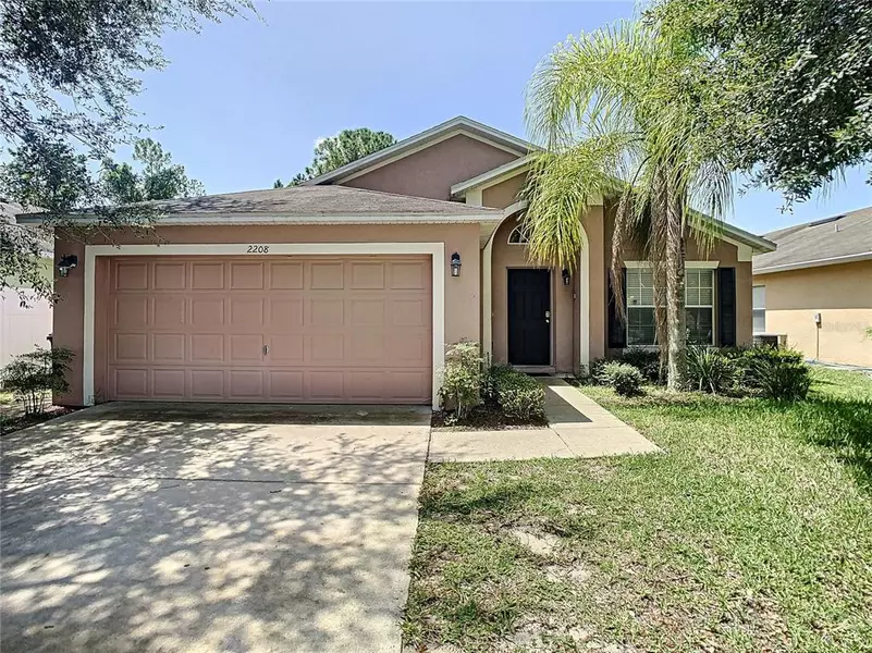 2208 ROYAL RIDGE DR, Davenport, FL 33896