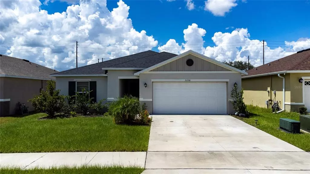 3208 CASA DEL REY AVE, Kissimmee, FL 34746