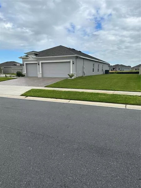 736 JUPITER BEACH RD, Groveland, FL 34736