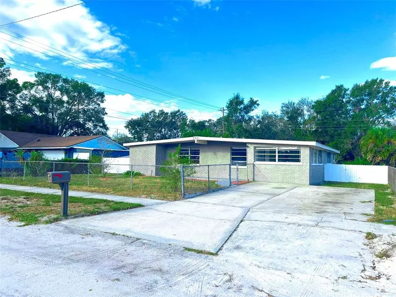 703 TAYLOR BLVD, Winter Haven, FL 33880