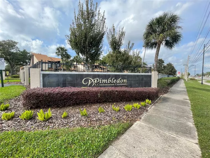 3024 S SEMORAN BLVD #4, Orlando, FL 32822